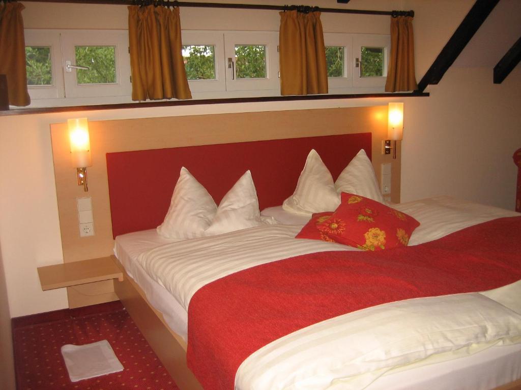 Hotel Hirschen Glottertal Quarto foto